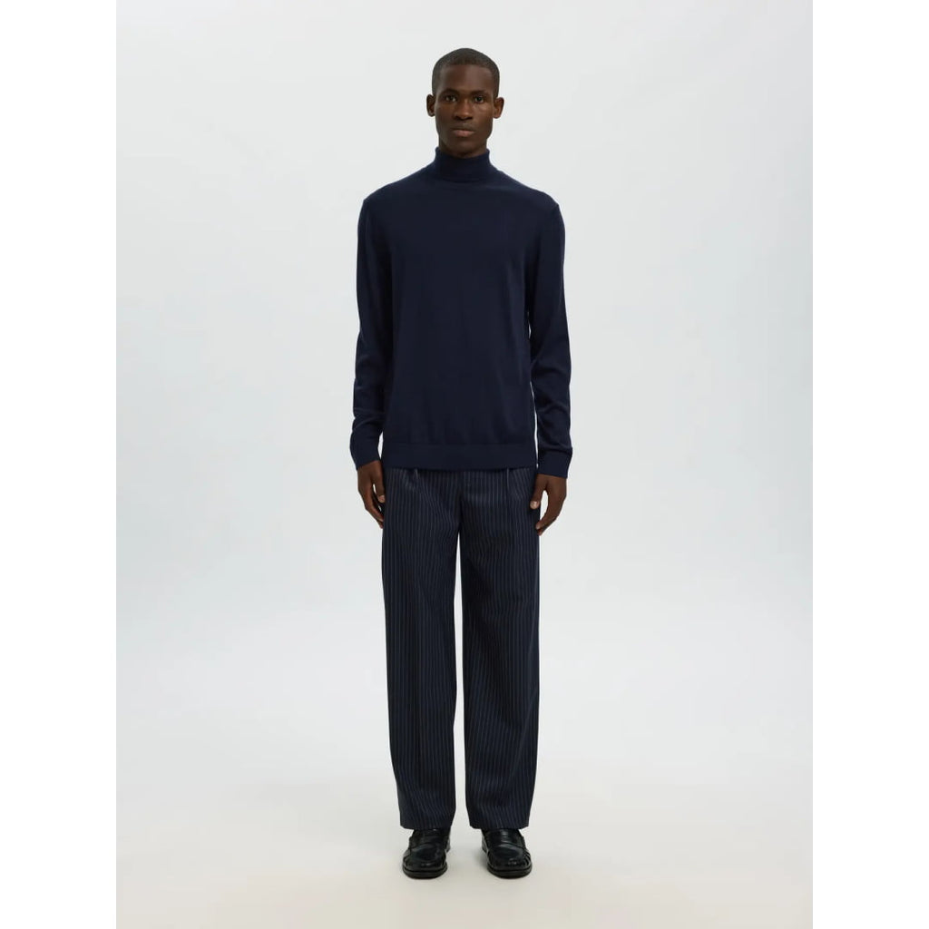 Pull Selected SLHTRAY Merino Roll Neck Navy Blazer - Slhtray
