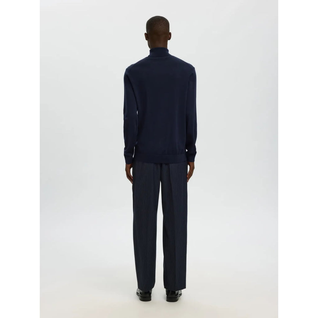 Pull Selected SLHTRAY Merino Roll Neck Navy Blazer - Slhtray