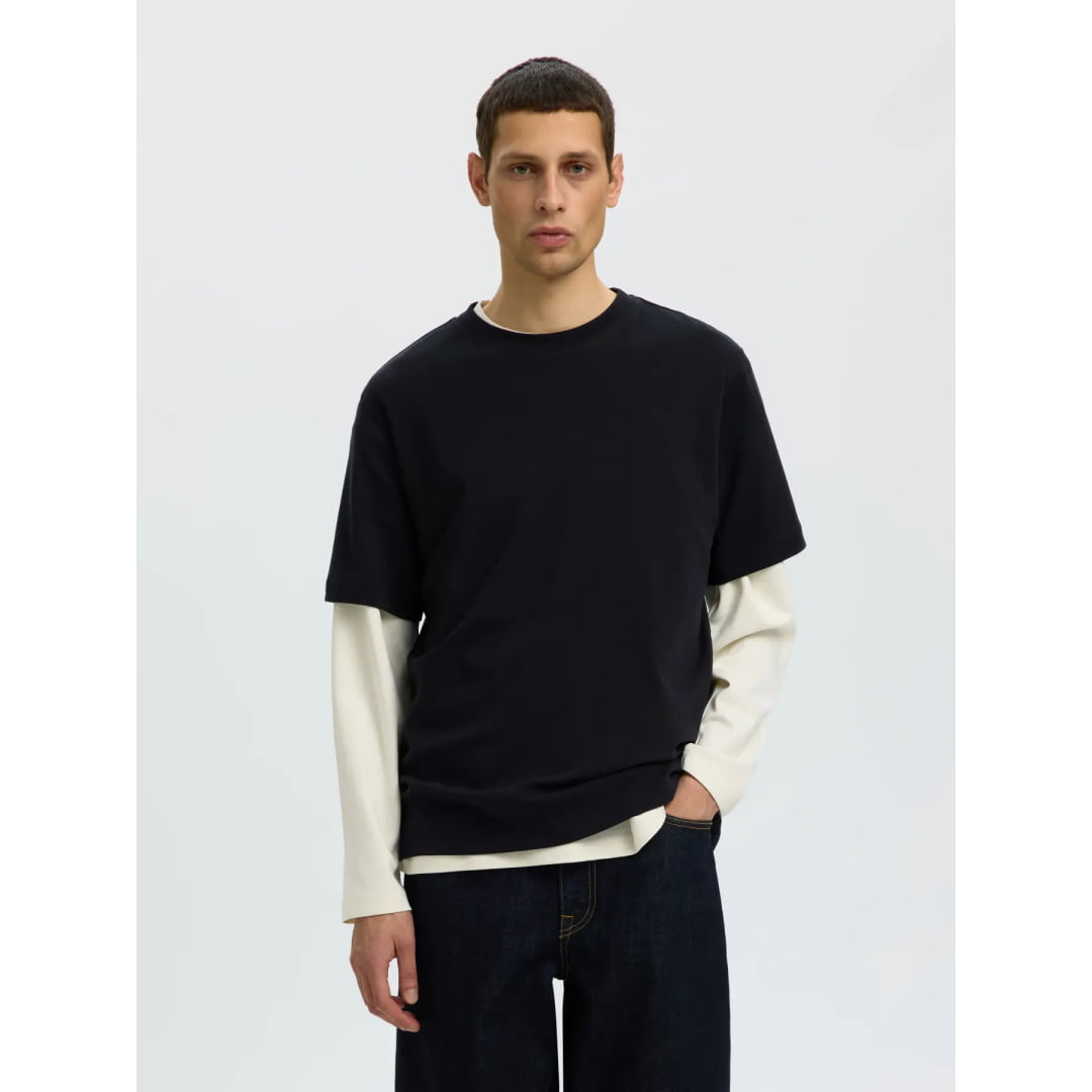 T-shirt Selected SLMTAJ MID WGT Peach SS O-Neck Black